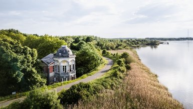Paviljoen De Notelaer: stijlvol logeren aan de Schelde