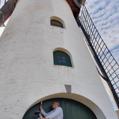 Windmolen Gierle weer oogverblindend mooi