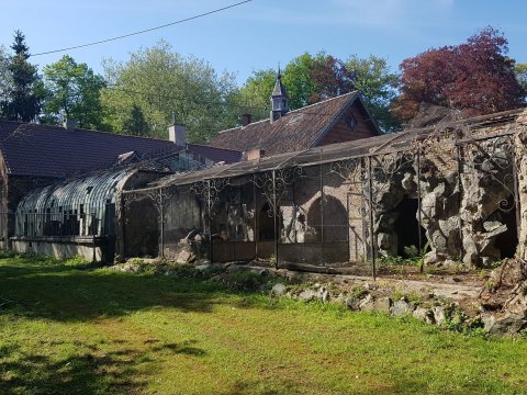 Volière en serre Hof Ter Laken in Booischot klaar voor een metamorfose