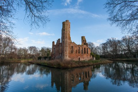 Subsidies voor wandelbrug aan kasteelruïne Ter Elst