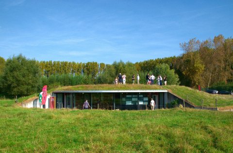 Geelse Gansakkermolen verrijst in Puurs-Sint-Amands