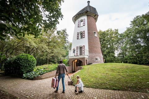 Ontdek de Zwarte Molen: Stichting Kempens Landschap opent erfgoedlogies in Lille
